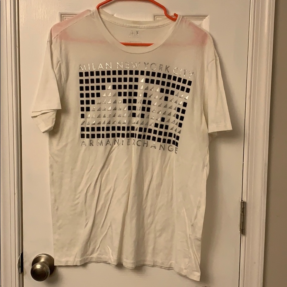 White and black Armani exchange t shirt